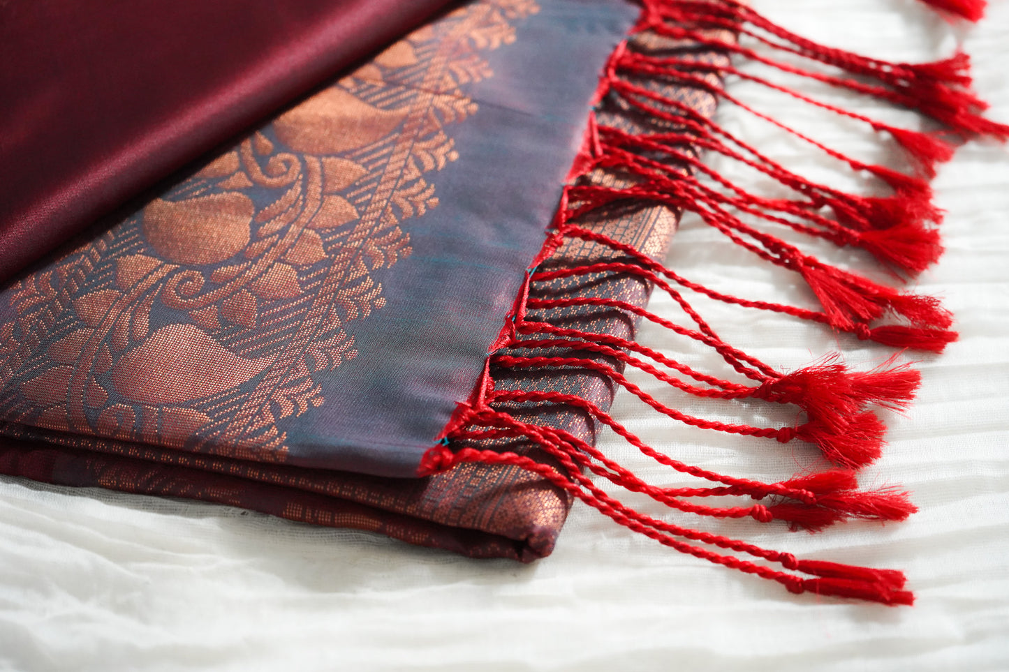 Royal Maroon Jacquard Pure Soft Silk Saree – Exquisite Handloom Elegance