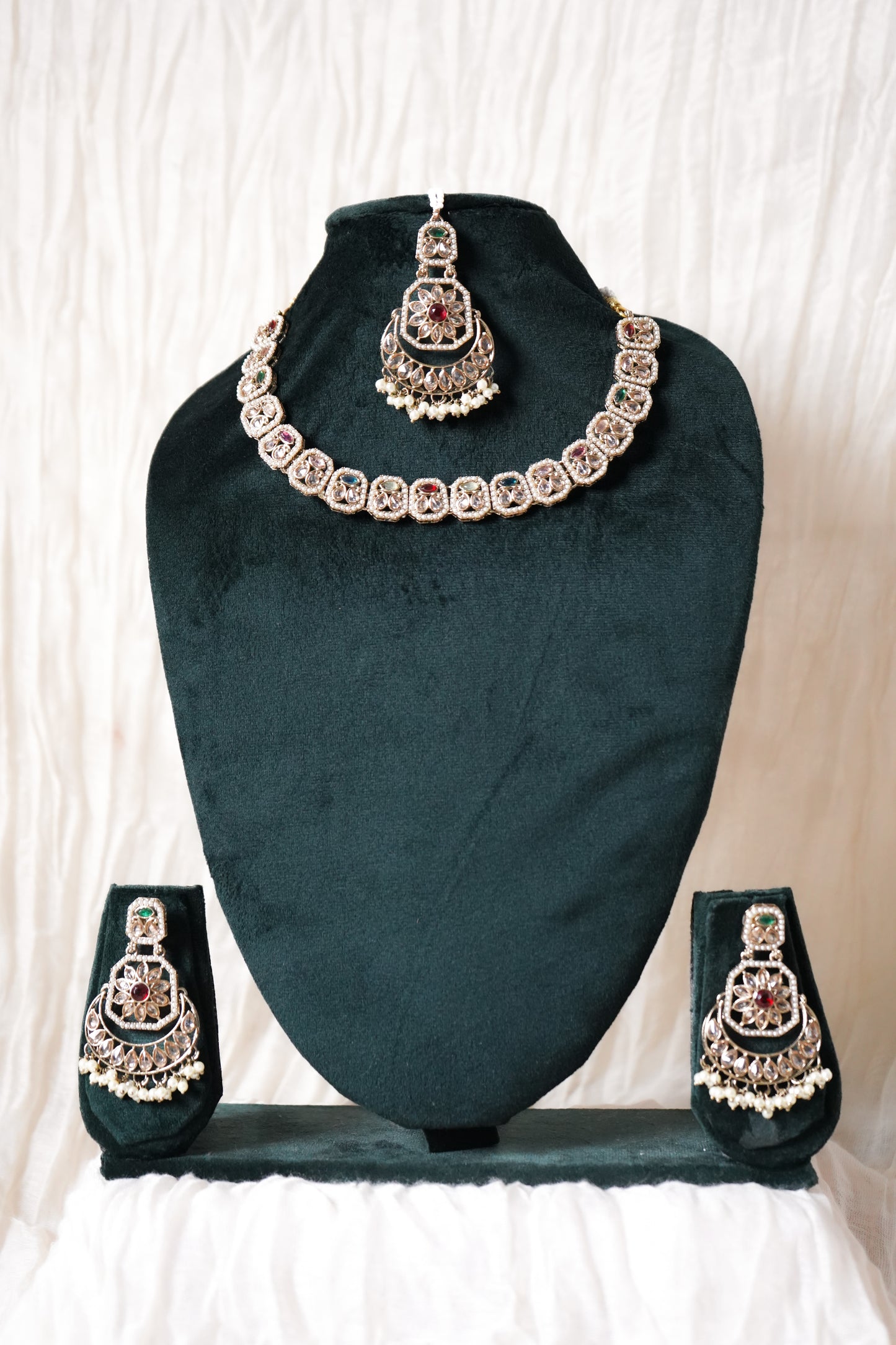 Polki Kundan Necklace Set with Earrings & Maang Tikka