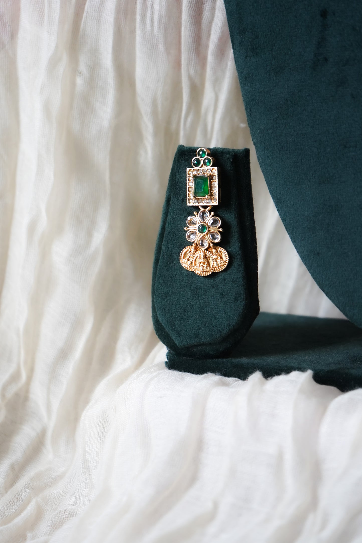 Two-Layer Green Stone Necklace with Coin Earrings | House of Kiraa