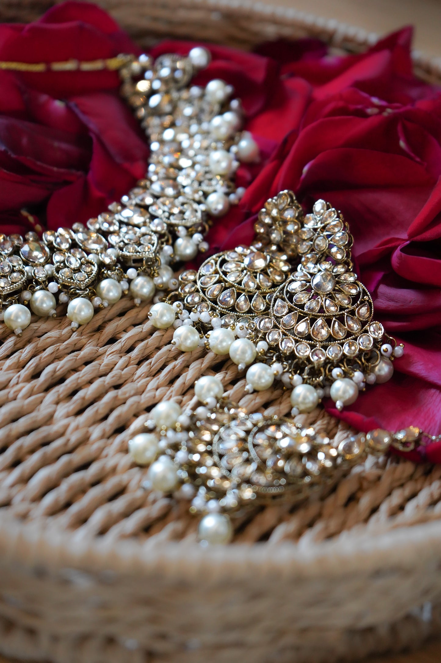 Gold Kundan Bridal Necklace Set with Earrings & Maang Tikka – House of Kira