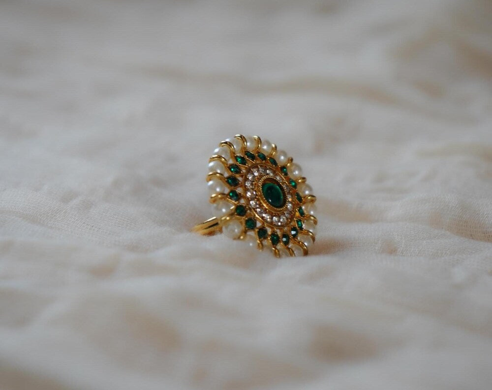 Green Pearl Detail, adjustable gold-tone Statement Ring