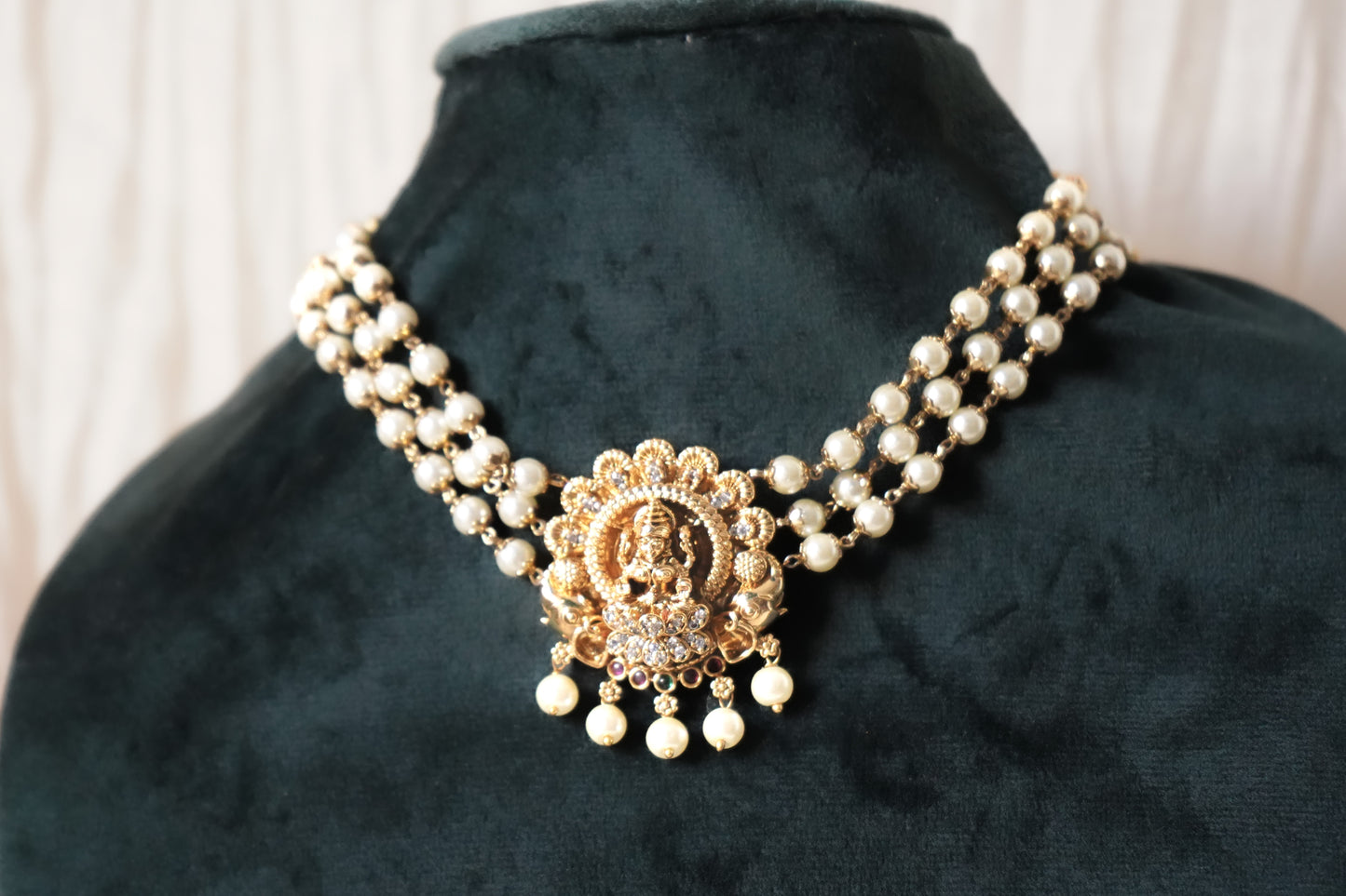Temple Jewellery Pearl Choker with Jhumka Earrings | House of Kiraa